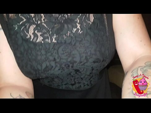 ❤️ Slutty Stéifschwëster gëtt him e blowjob a Spuenesch ️ Anal Video bei eis ☑